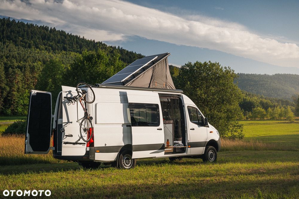 Mercedes-Benz Sprinter - 3