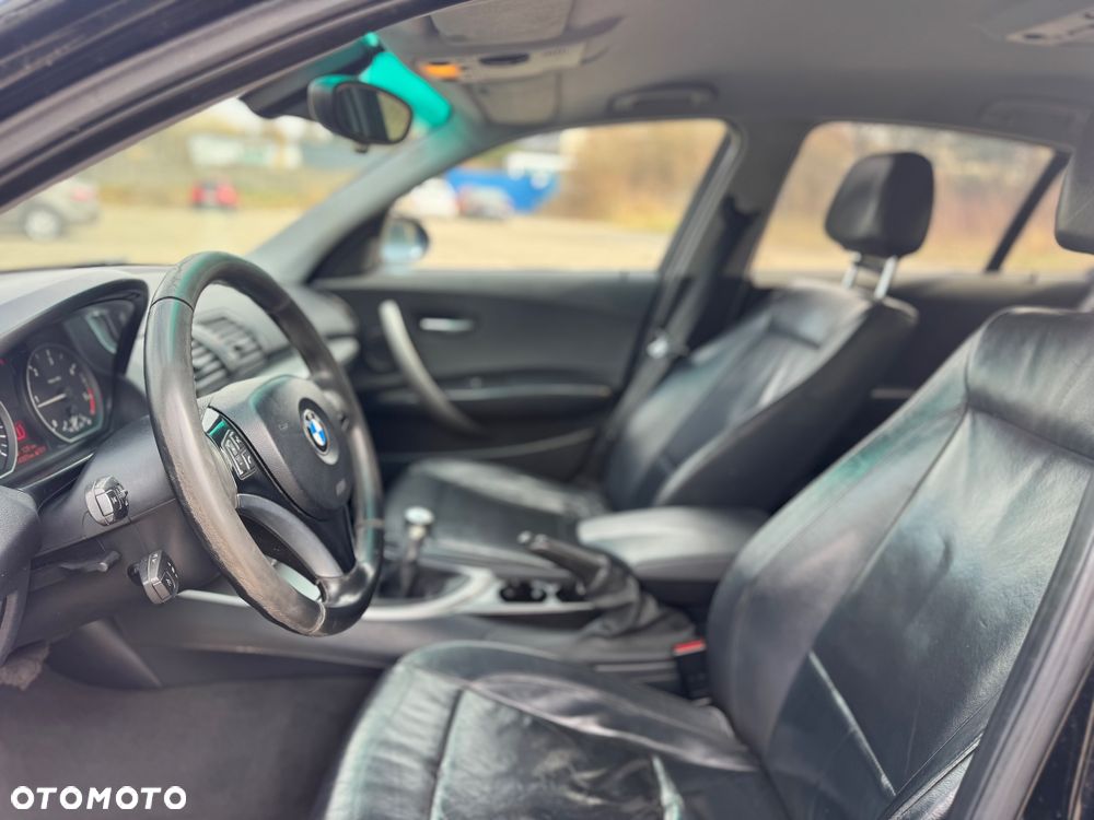 BMW Seria 1 120d DPF - 18