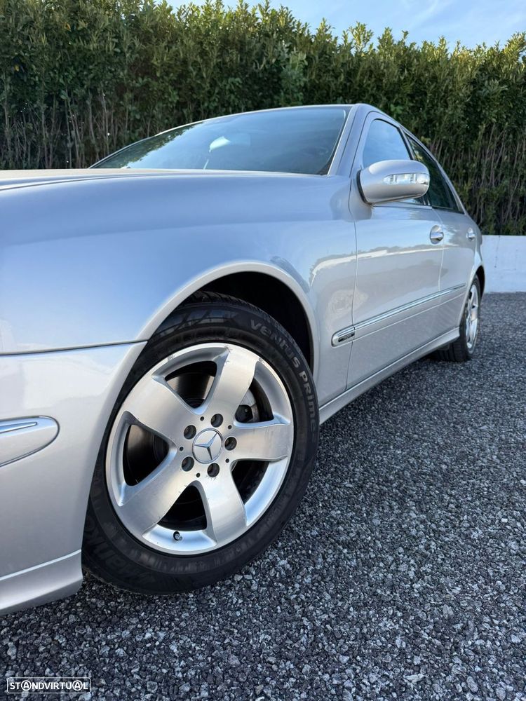 Mercedes-Benz E 220 CDI Avantgarde - 23