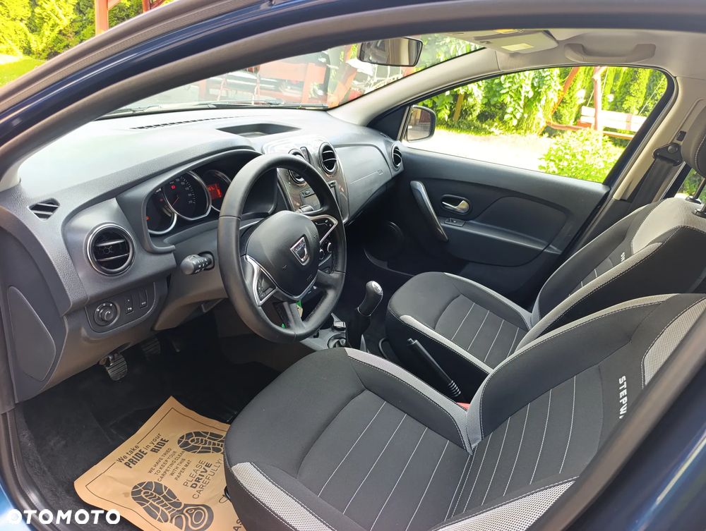 Dacia Sandero - 5