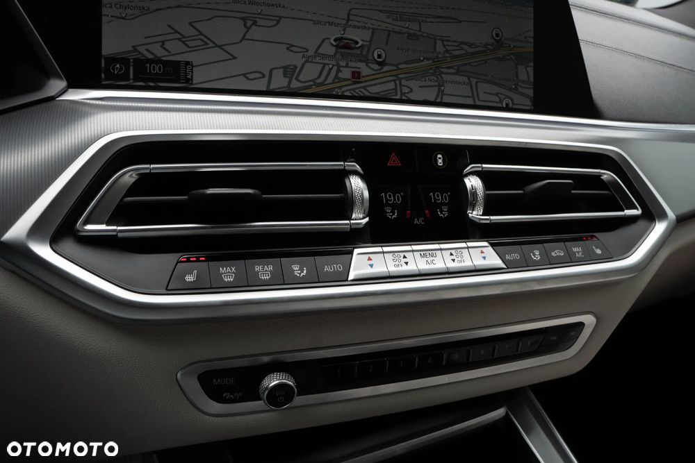 BMW X5 xDrive30d mHEV - 25