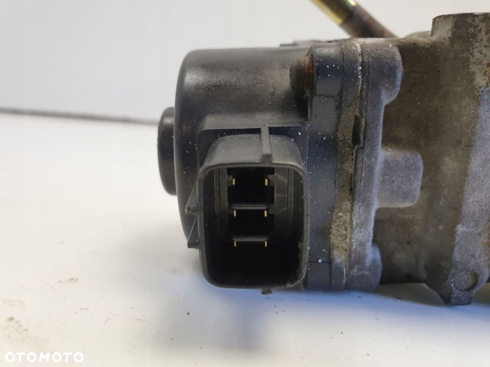 Mitsubishi Carisma 1.8 GDI ZAWÓR EGR - 2