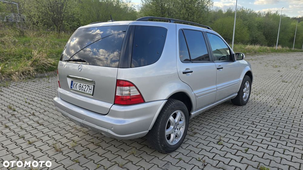 Mercedes-Benz ML 500 - 7