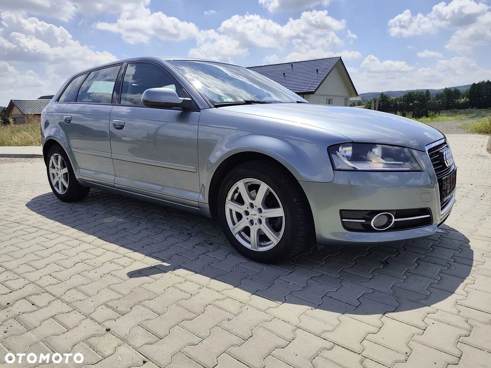 Audi A3 Sportback 1.8 TFSI Attraction S tronic - 3