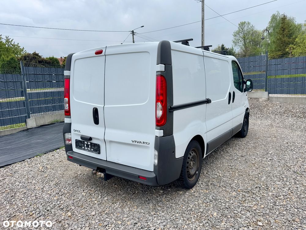 Opel Vivaro - 4