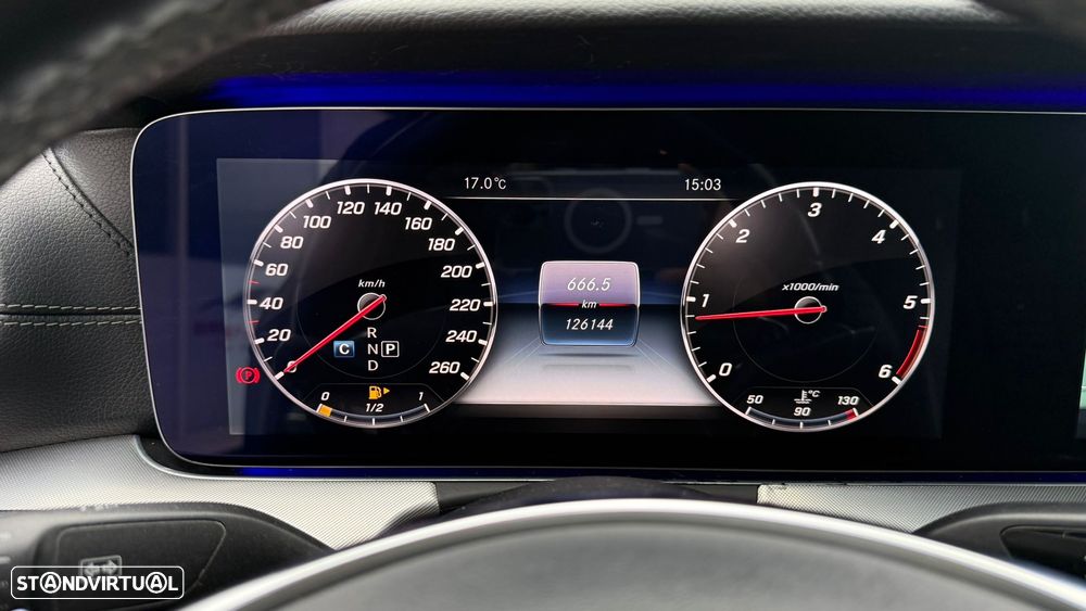 Mercedes-Benz E 220 d 4Matic Coupe 9G-TRONIC Edition 1 - 18