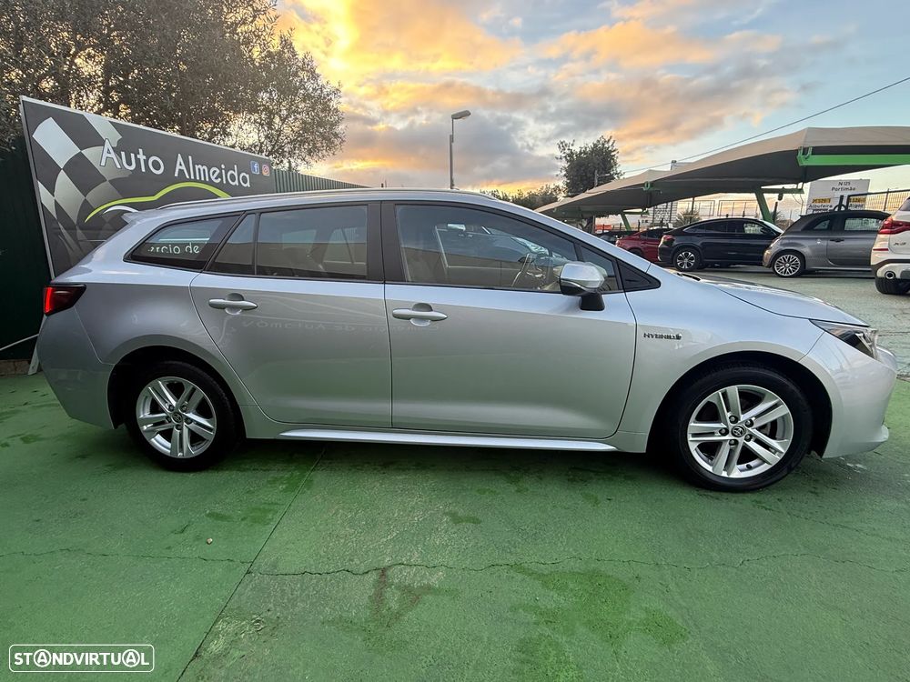 Toyota Corolla Touring Sports 1.8 Hybrid Comfort - 10