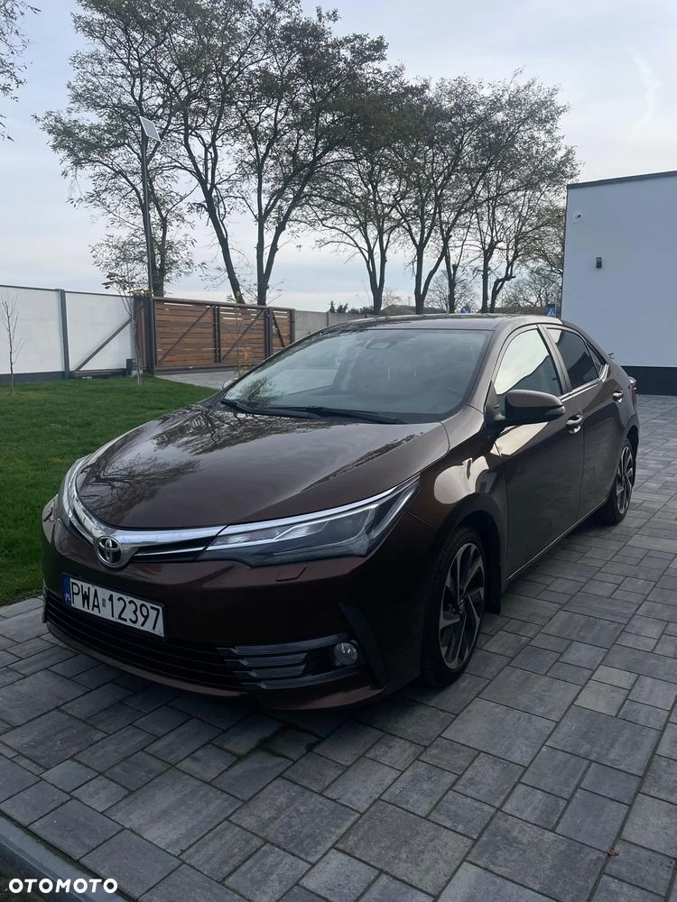 Toyota Corolla 1.4 D-4D Premium EU6 - 1