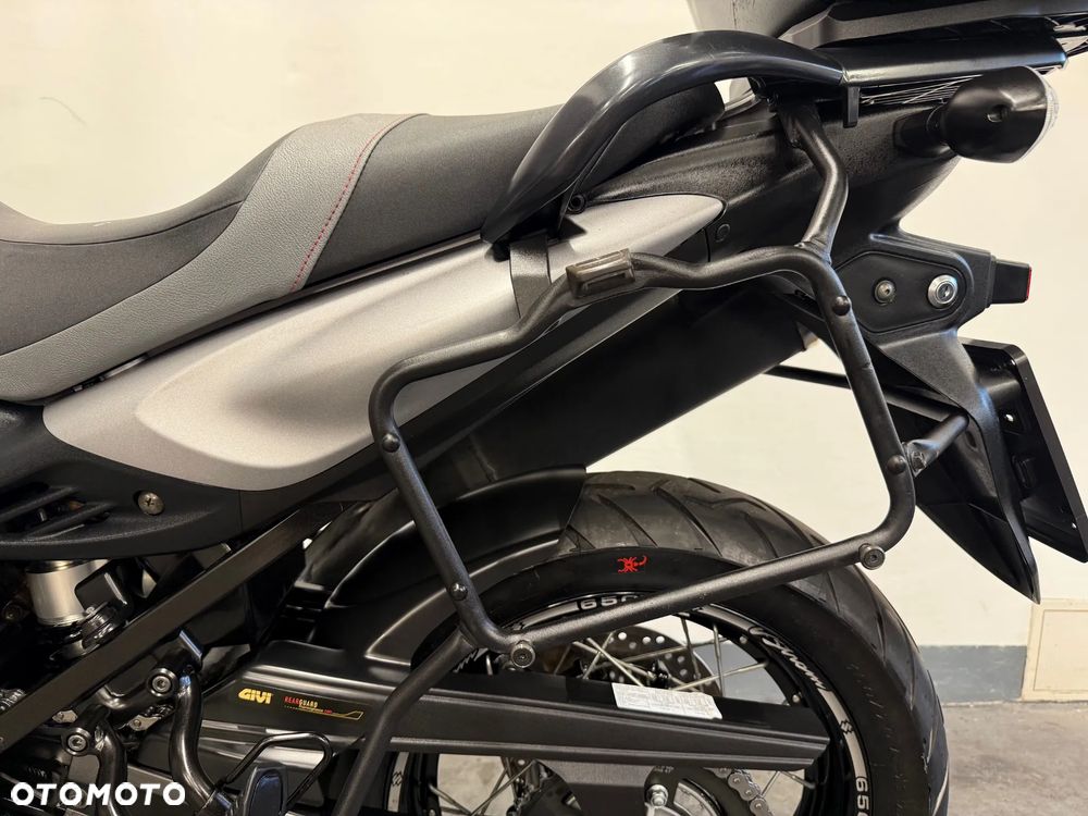 Suzuki V-STROM - 29