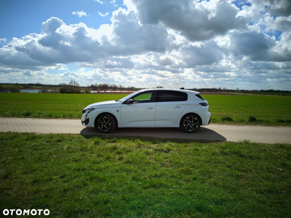 Peugeot 308 1.6 Hybrid PHEV Allure EAT8 - 20