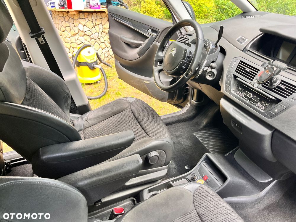 Citroën C4 Grand Picasso 2.0 HDi FAP (7-Sitzer) Exclusive - 16