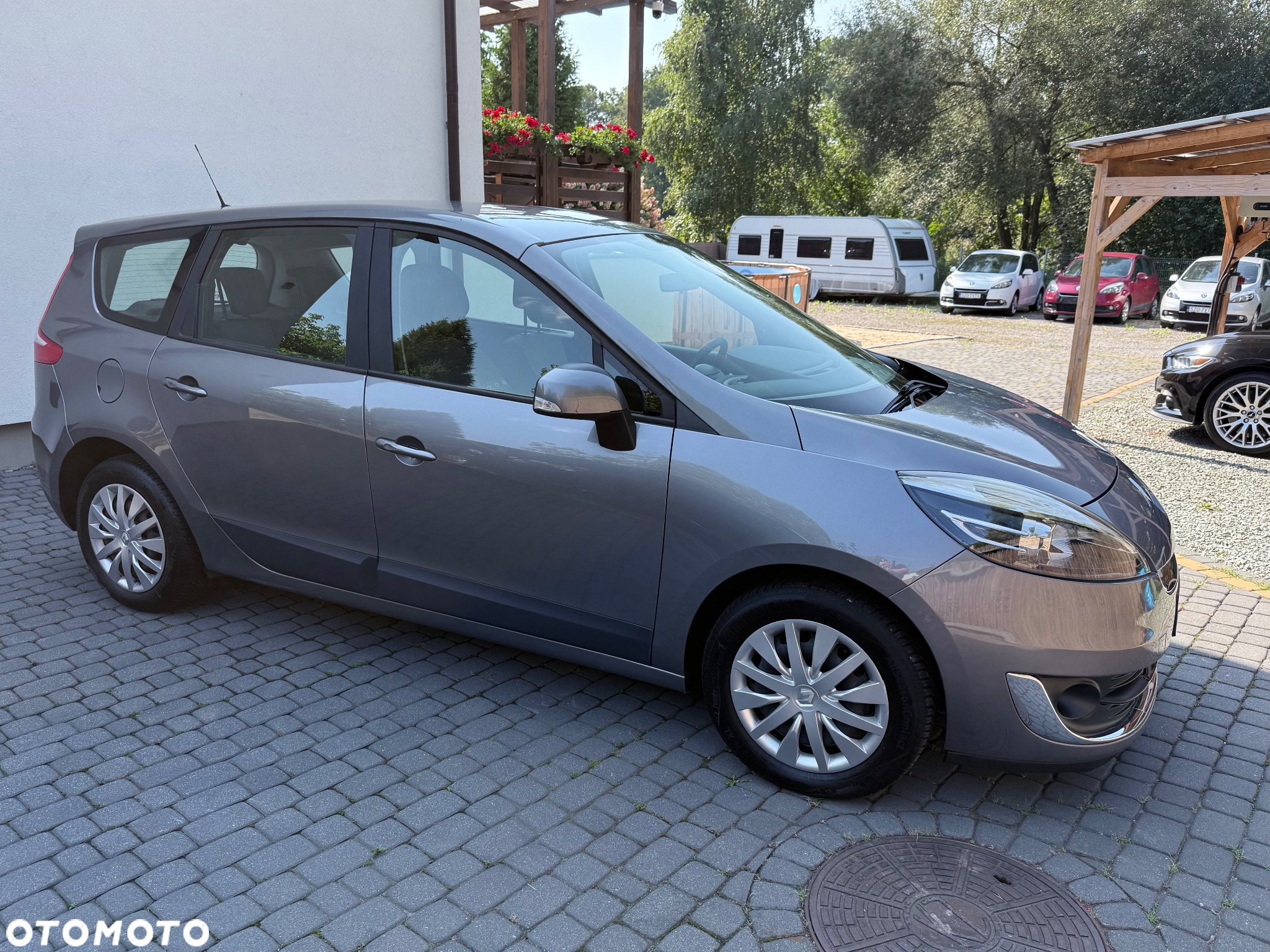 Renault Grand Scenic 1.6 16V 110 Paris - 4