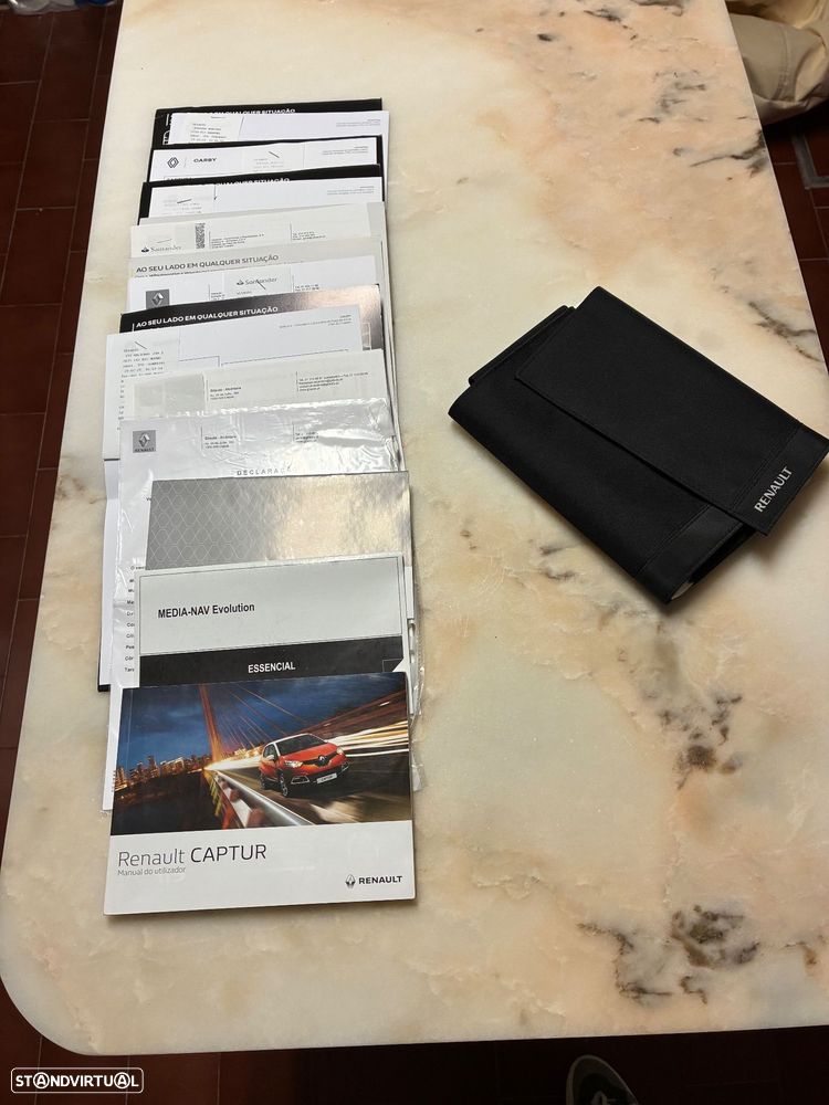 Renault Captur 1.5 dCi Exclusive C/Pneu - 8