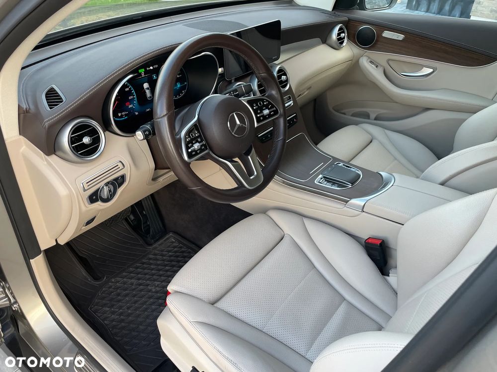 Mercedes-Benz GLC Coupe 300 de 4-Matic - 12