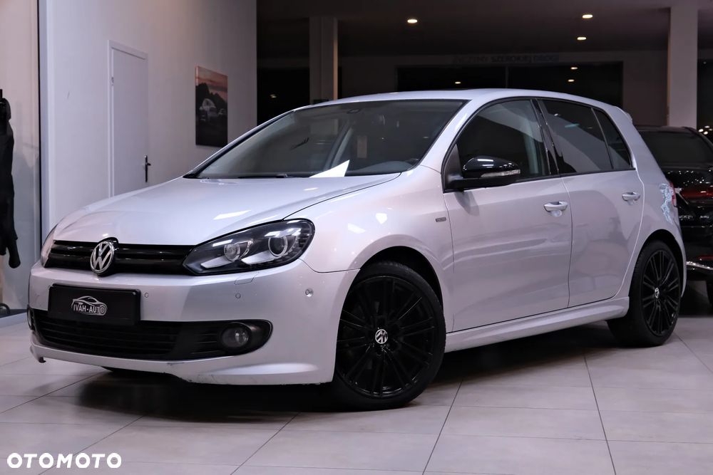 Volkswagen Golf 2.0 TDI DPF BlueMotion Technology DSG MATCH - 2