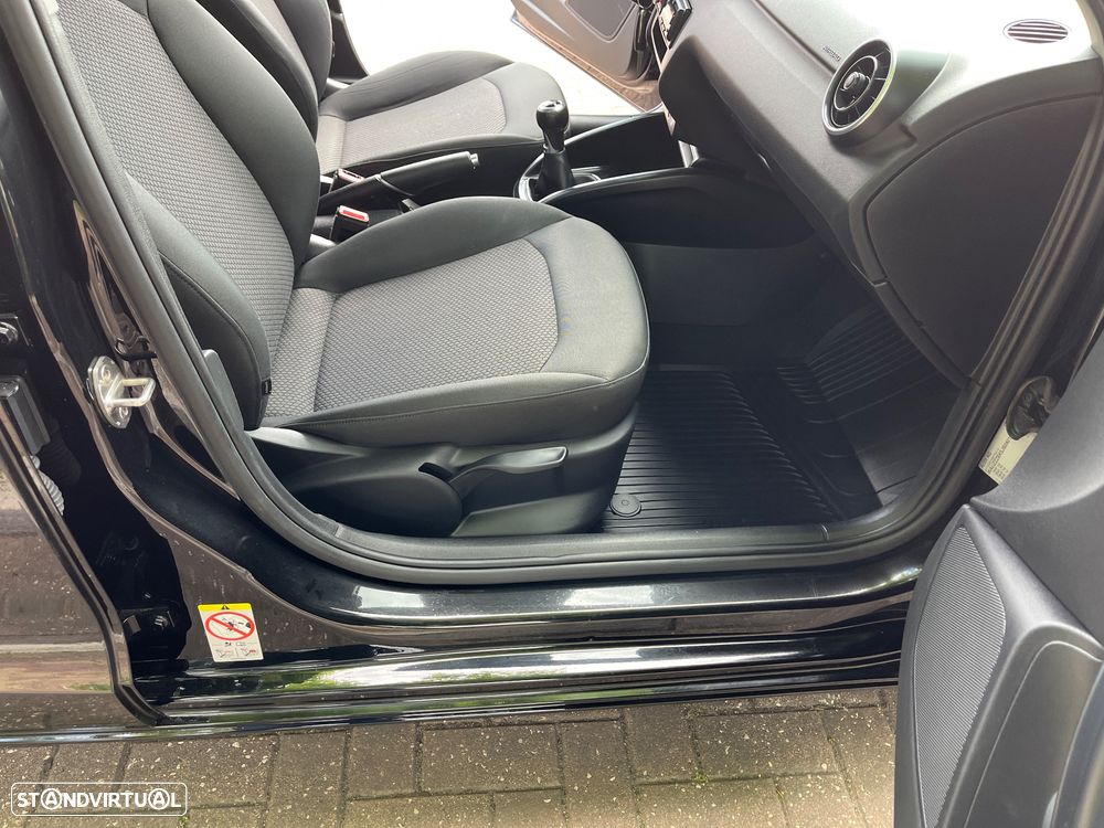 Audi A1 Sportback 1.4 TDI Design - 13