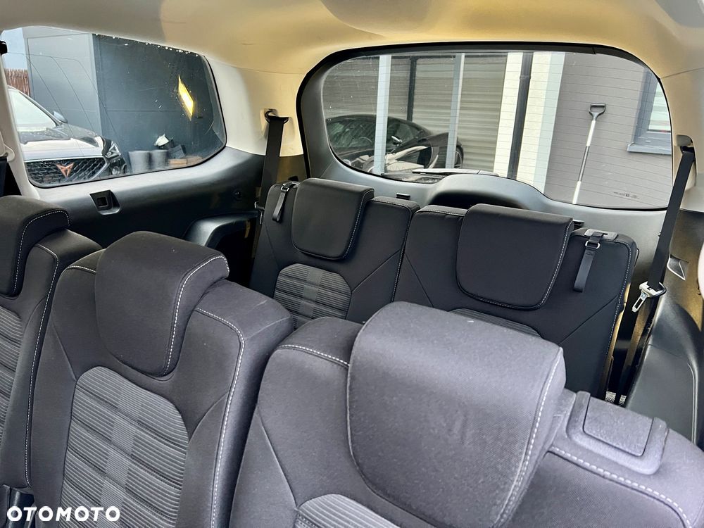 Ford Galaxy 2.0 TDCi Trend - 23