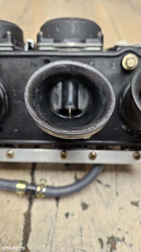 Gaźnik gaźniki Kawasaki ZZR1100 - 6