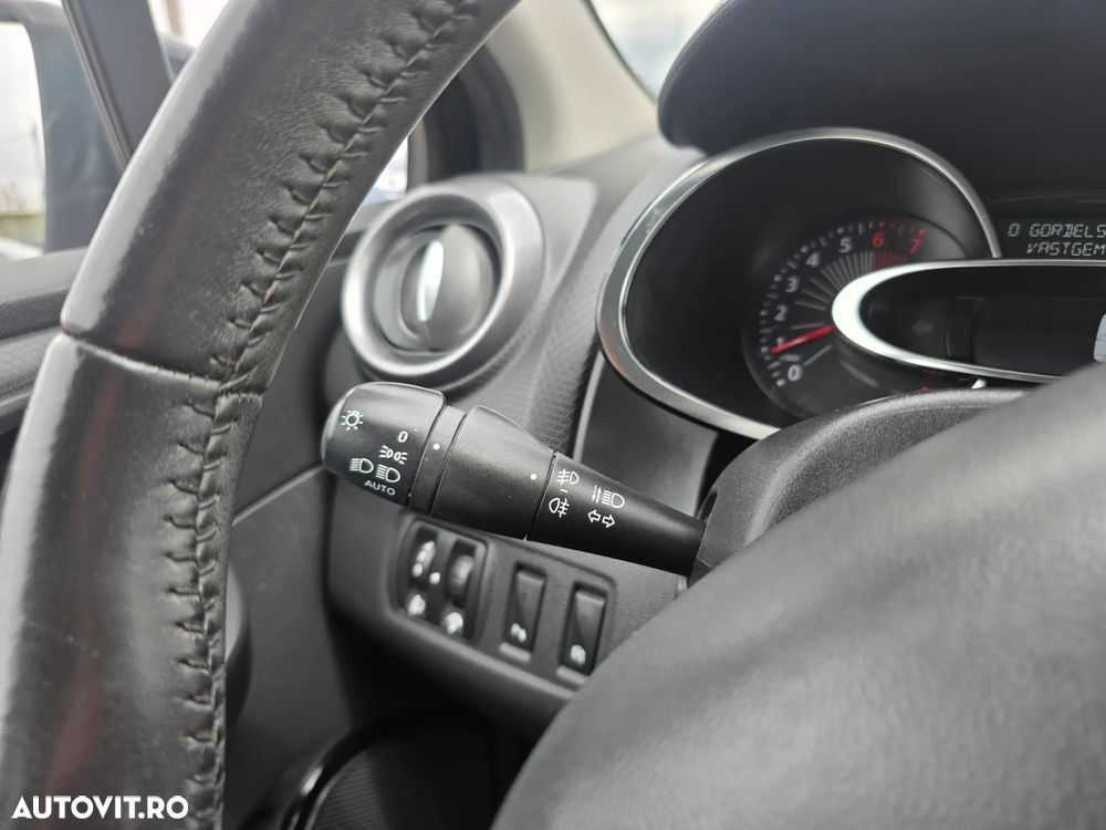 Renault Clio ENERGY TCe 90 Start & Stop LIMITED - 23
