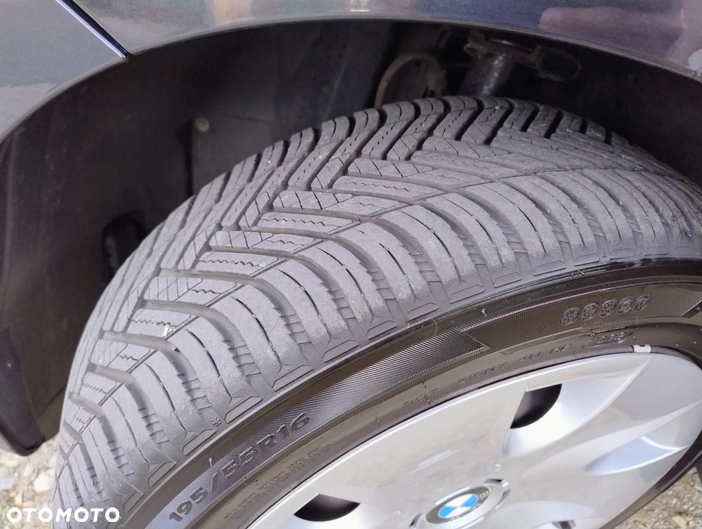 BMW Seria 1 118i - 27