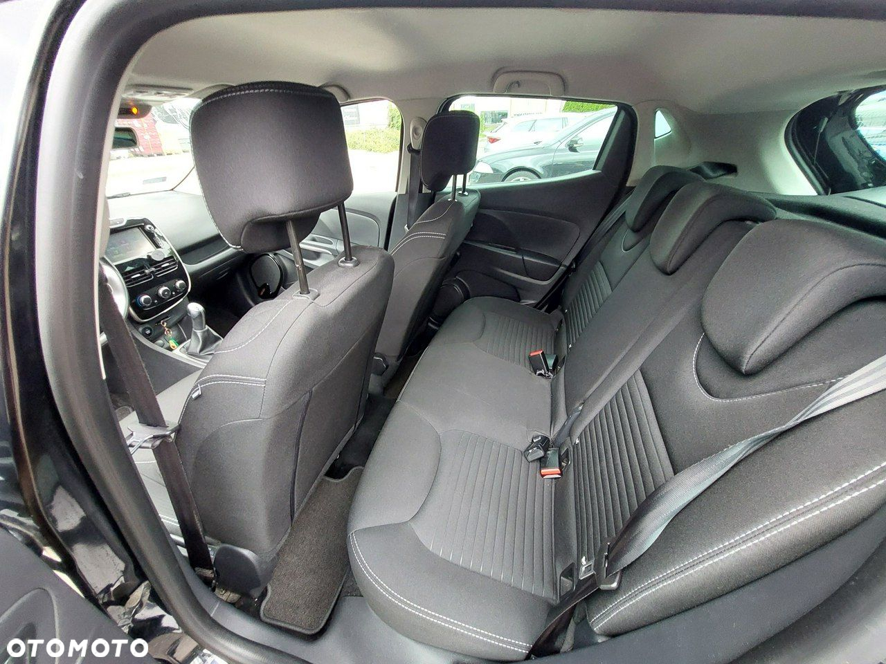 Renault Clio - 8
