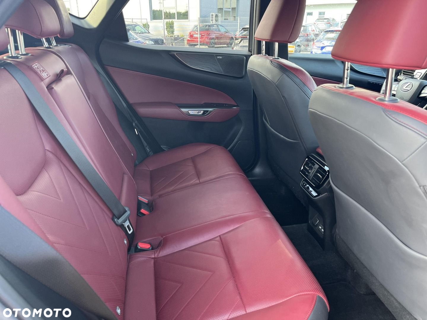 Lexus NX - 10