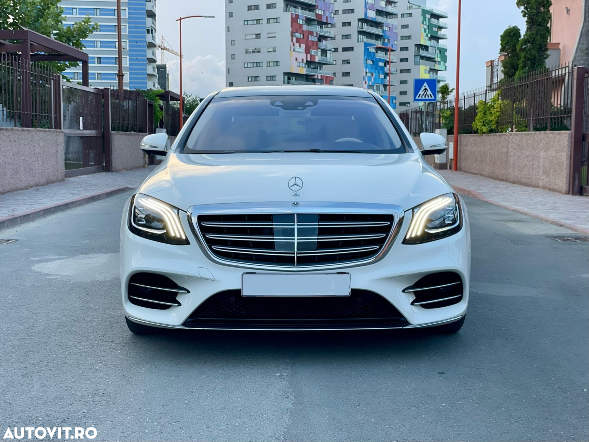 Mercedes-Benz S 560 L 4Matic 9G-TRONIC - 18