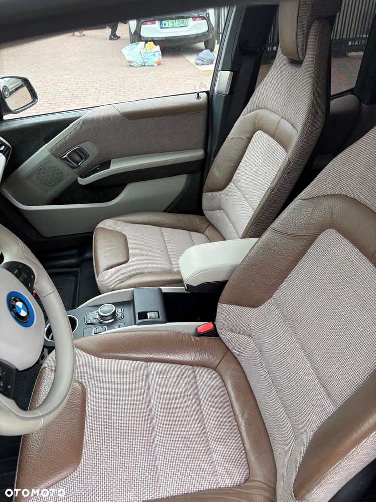BMW i3 (120 Ah) - 10