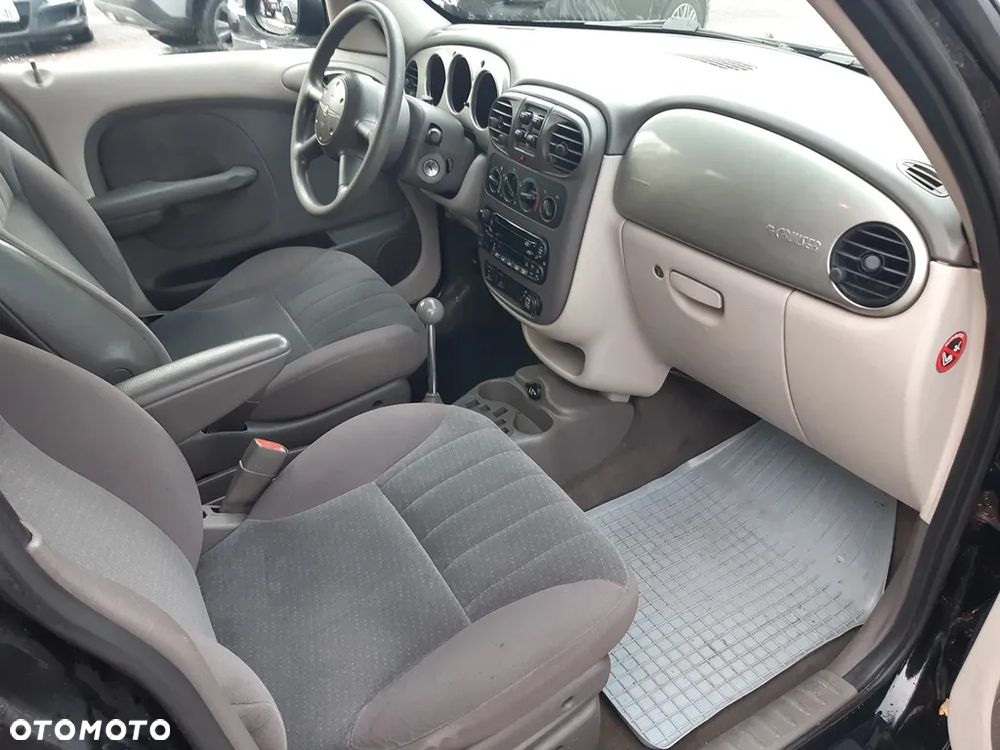 Chrysler PT Cruiser - 9