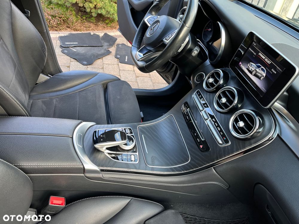 Mercedes-Benz GLC - 20