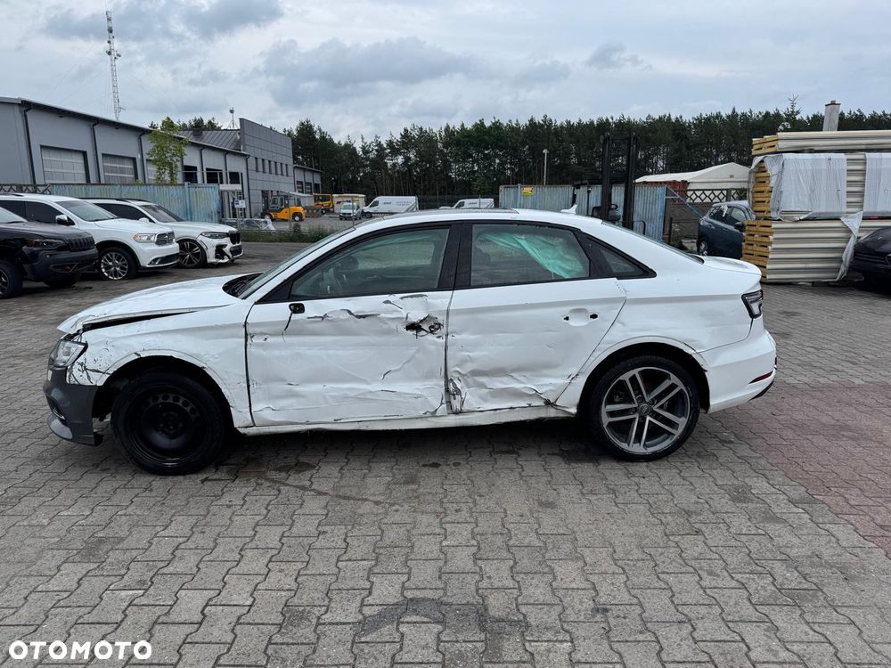 Audi A3 Limousine - 4