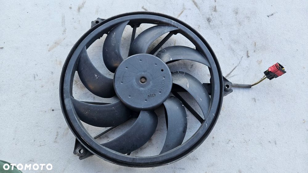 Wentylator chłodnicy Peugeot 206 1,4 b 9653708980 - 4