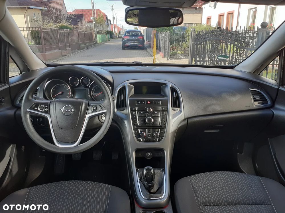 Opel Astra 1.4 Turbo - 9