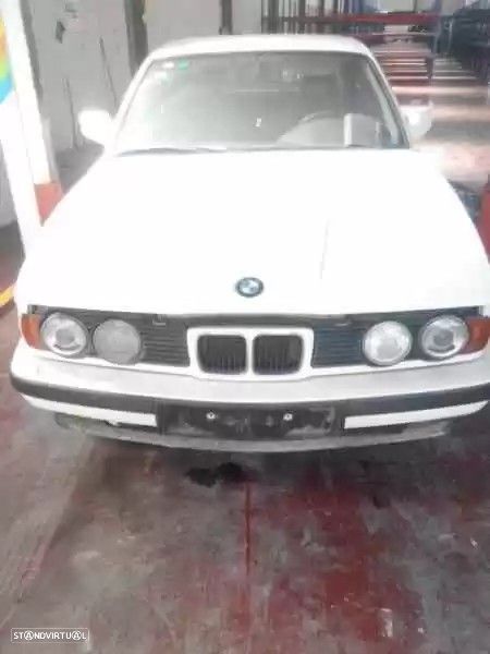 PINÇA TRAVÃO FRONTAL ESQUERDA BMW 5 1992 -34111157495 - 4