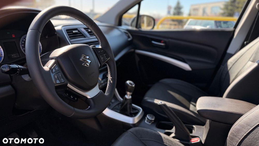 Suzuki SX4 S-Cross 1.6 DDiS 4x4 Comfort+ - 8
