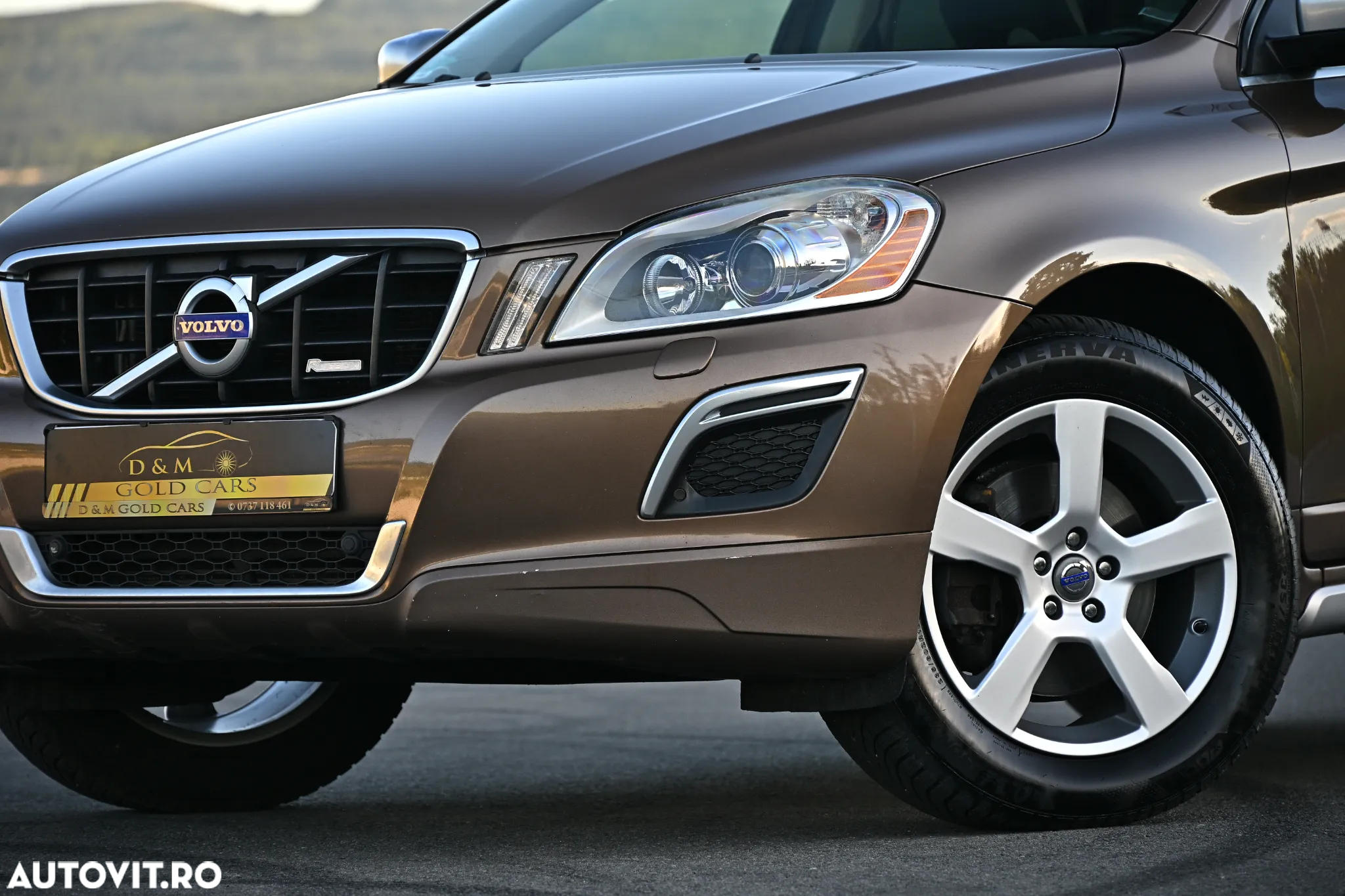 Volvo XC 60 D5 AWD Aut. RDesign - 11