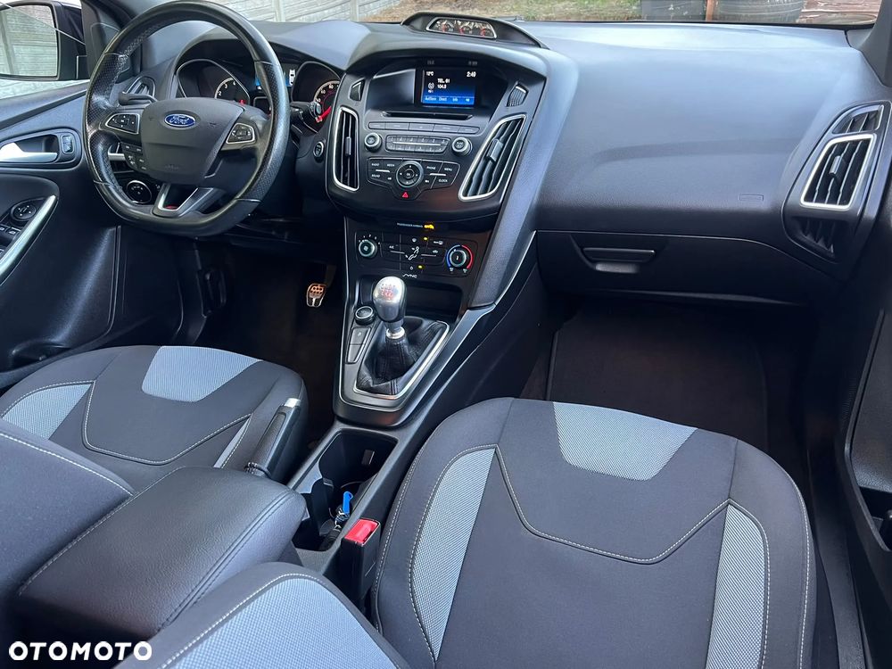 Ford Focus ST - 20