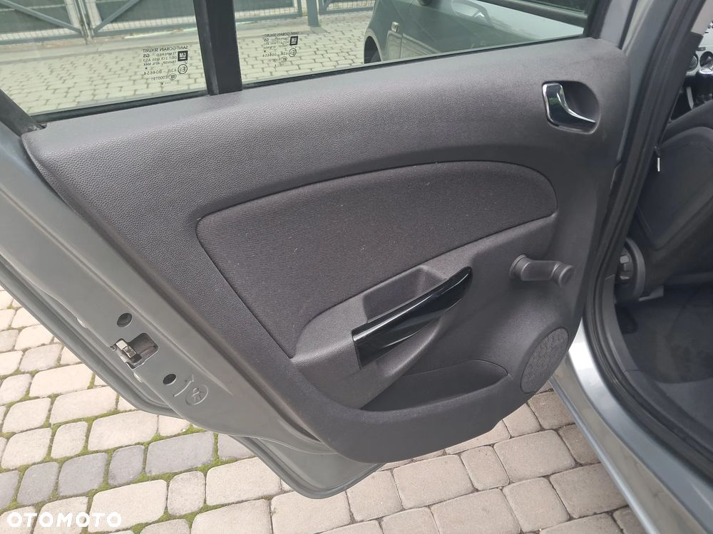 Opel Corsa - 34
