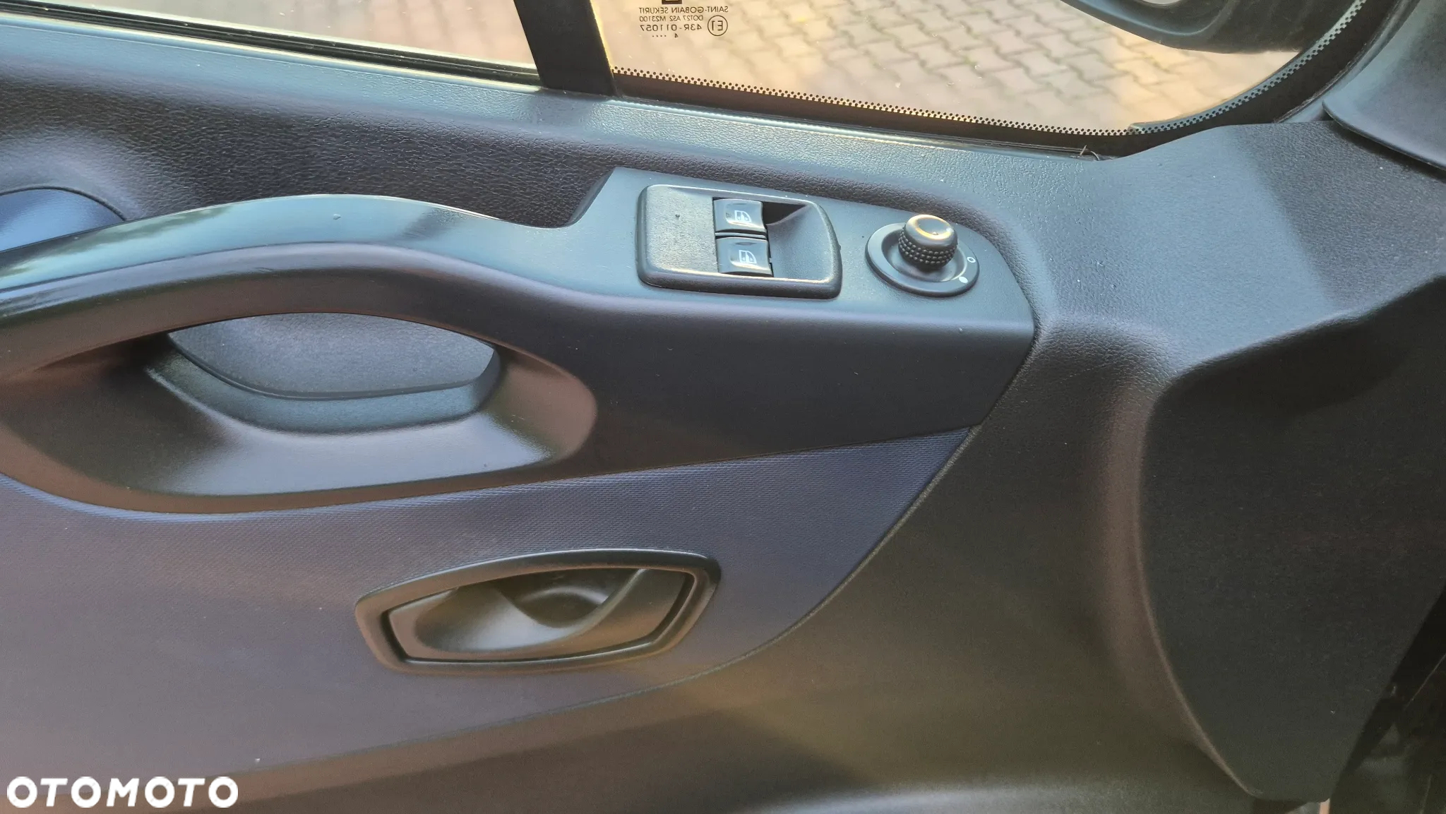 Opel Vivaro - 30