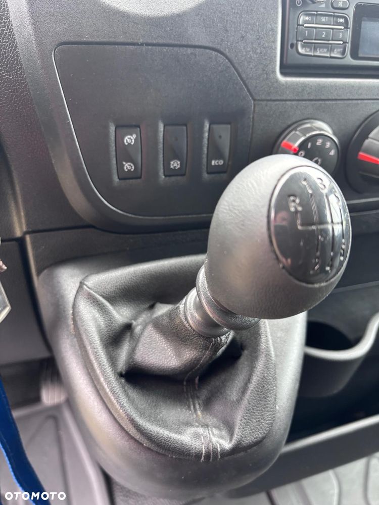 Renault Master - 13