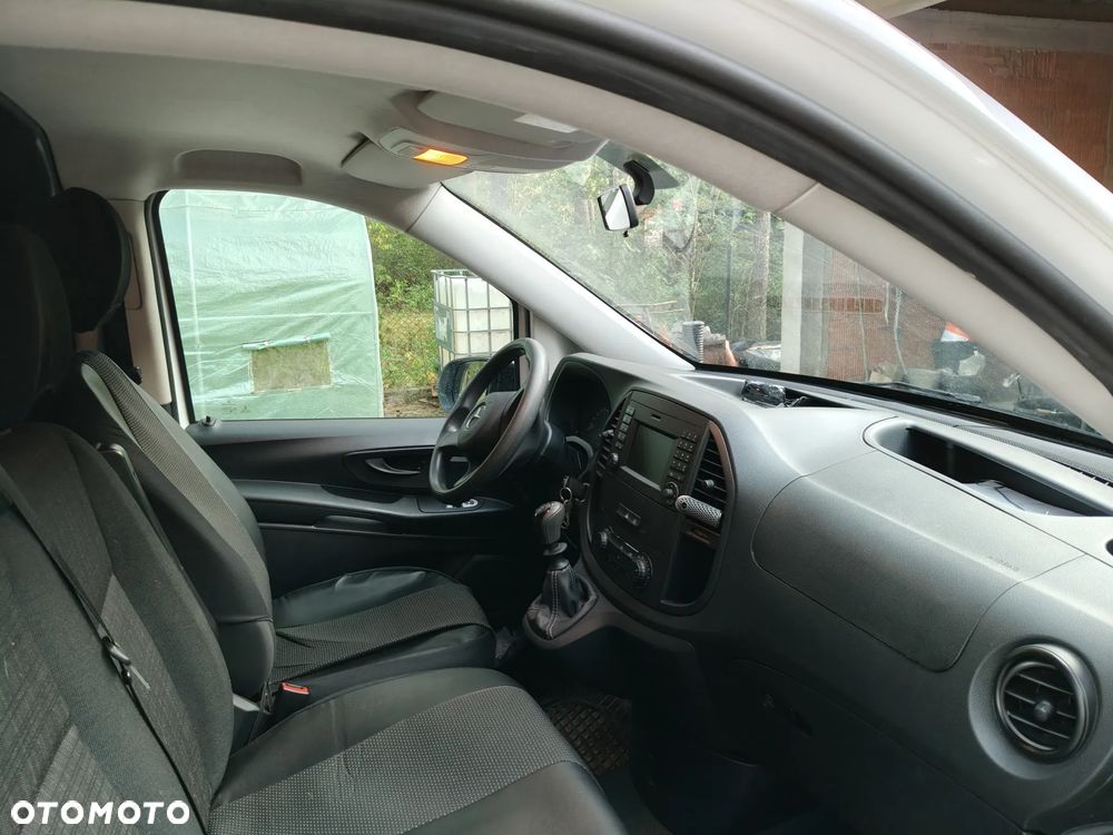 Mercedes-Benz Vito - 12