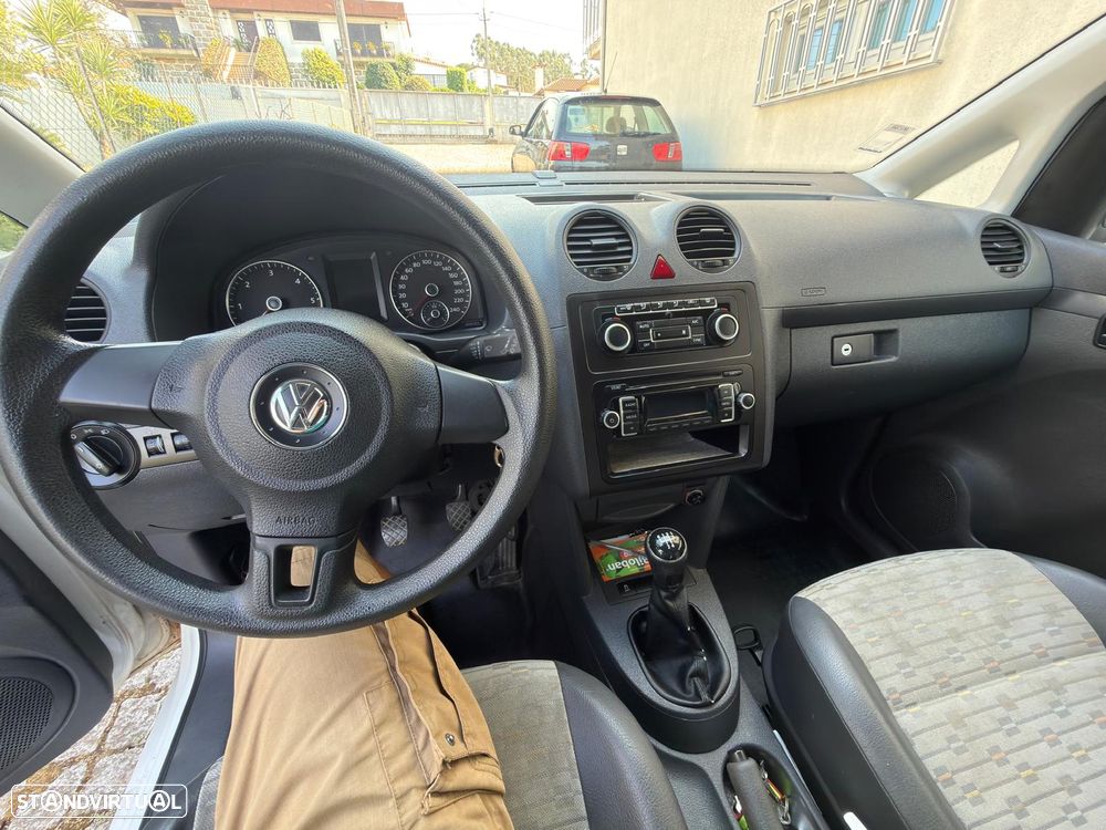 VW Caddy 1.6 TDi Trendline BlueMotion - 8