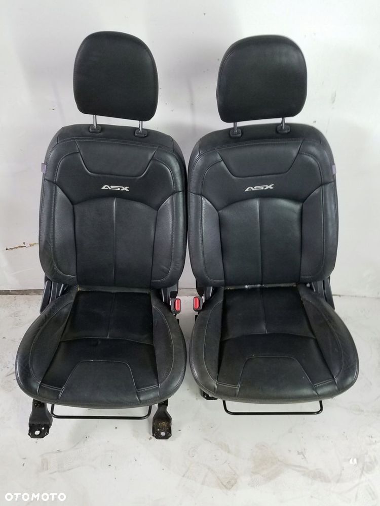 FOTELE KANAPA SKÓRA MITSUBISHI ASX - 1