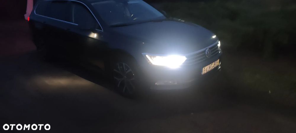 Volkswagen Passat 2.0 TDI BMT Comfortline - 35