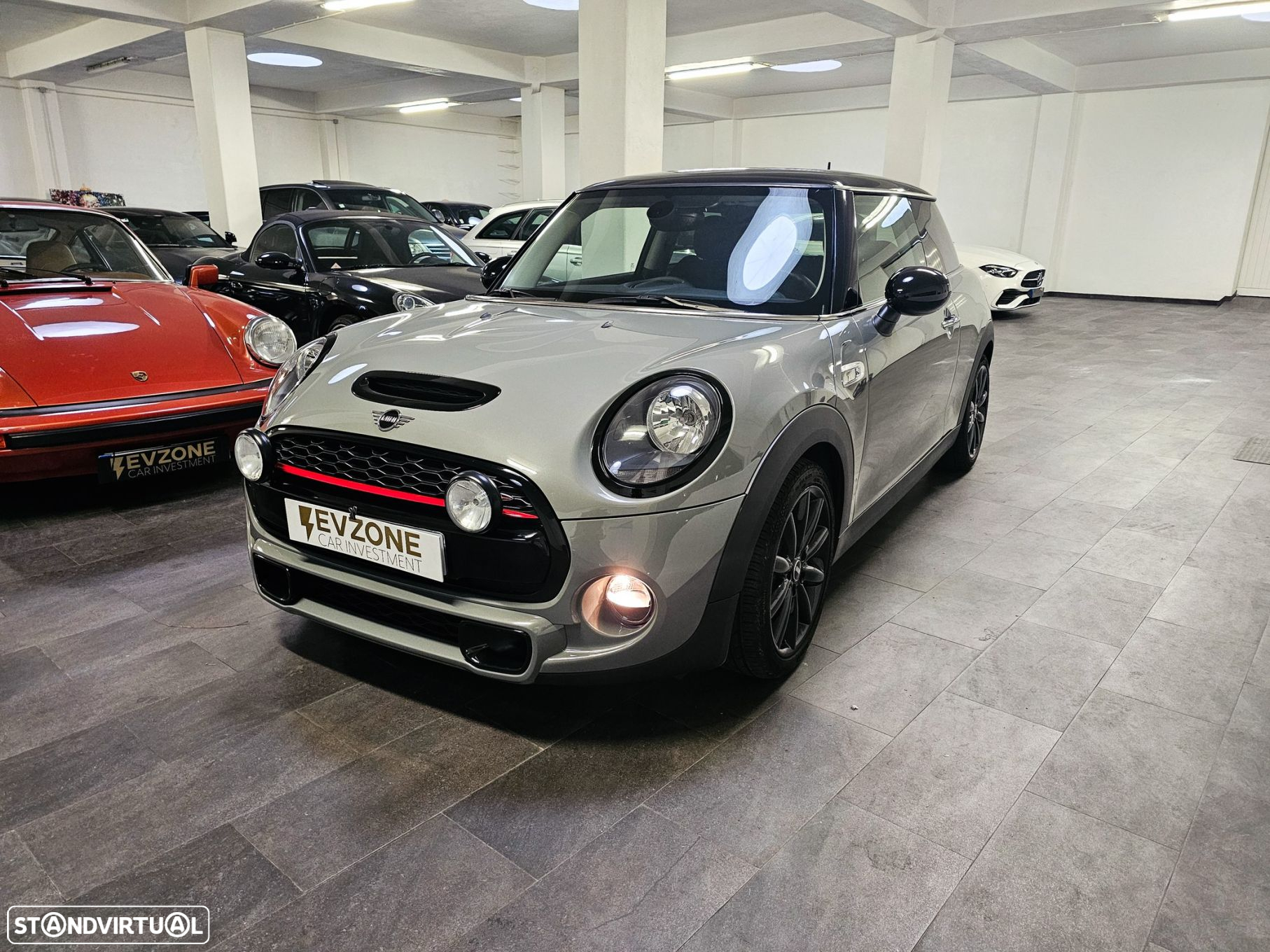 MINI 3 Portas Cooper SD Auto Desportiva - 2