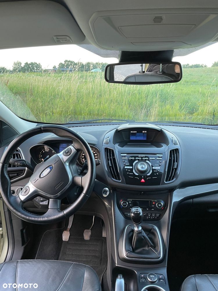 Ford Kuga 2.0 TDCi 4WD Titanium Plus - 15