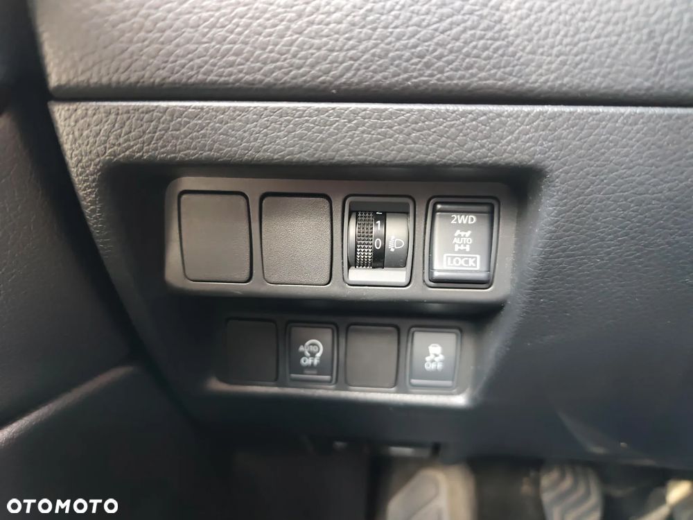 Nissan Qashqai 1.6 DCi 4x4 Acenta EU6 - 21