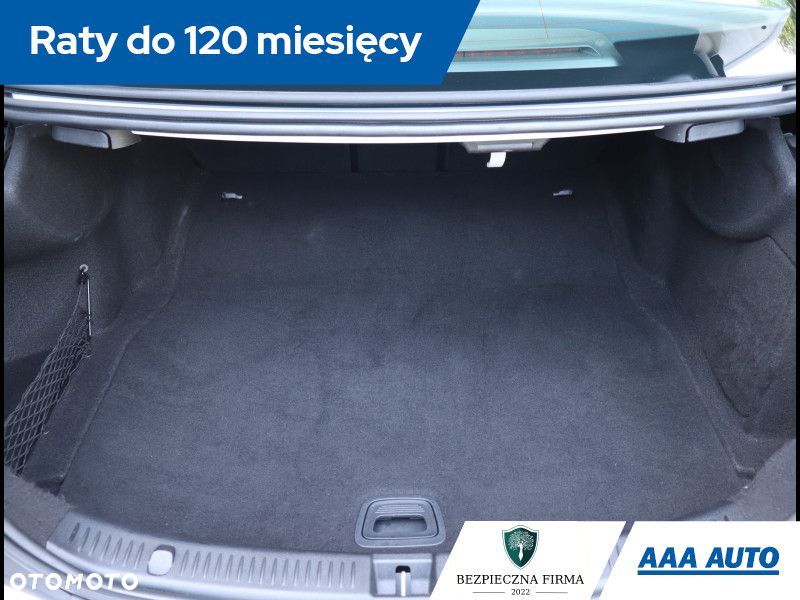 Mercedes-Benz Klasa E - 15