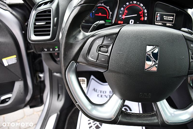 DS Automobiles DS 5 - 17