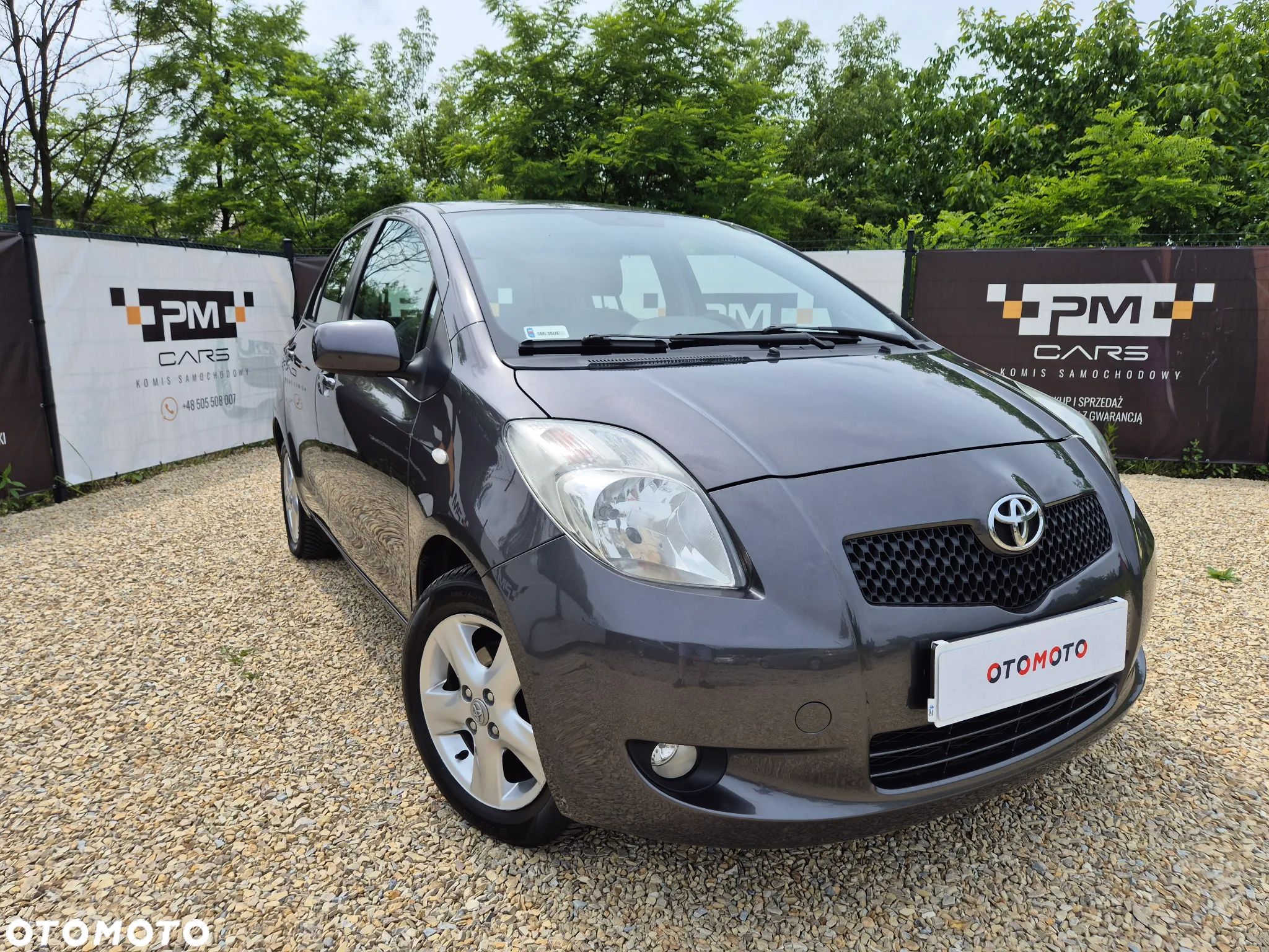 Toyota Yaris 1.3 Luna Premium - 1